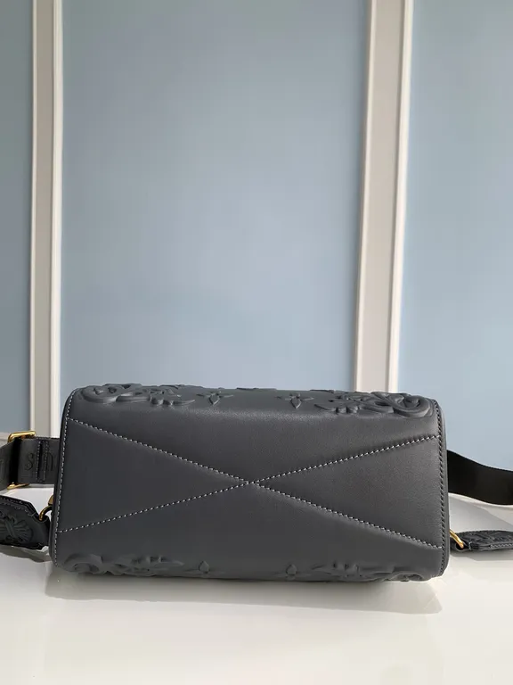 Louis Vuitton bag - LITELUX