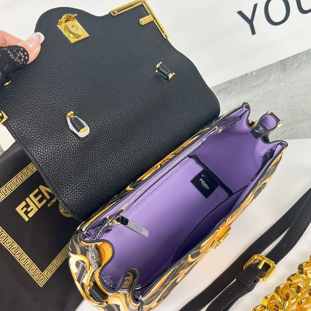 FENDI Fendace La Medusa Crossbody bag - LITELUX