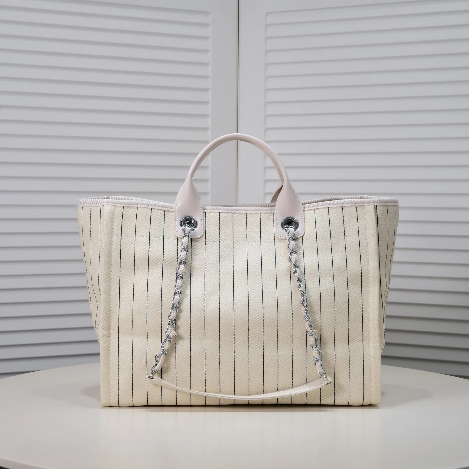 Chanel new beach bag denim bag White with little wallet size: 48*38*30*14cm - LITELUX