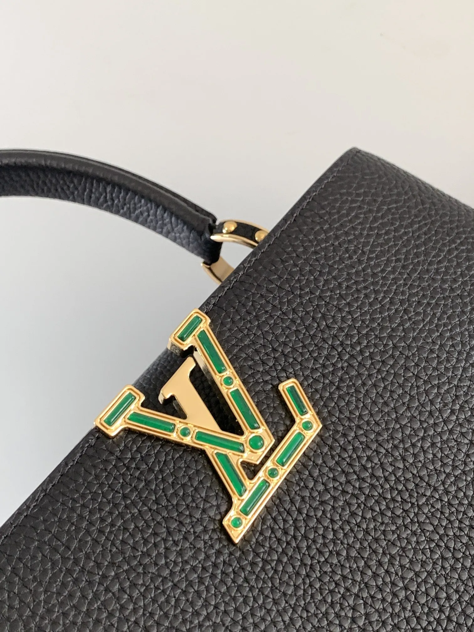 Louis Vuitton bag - LITELUX