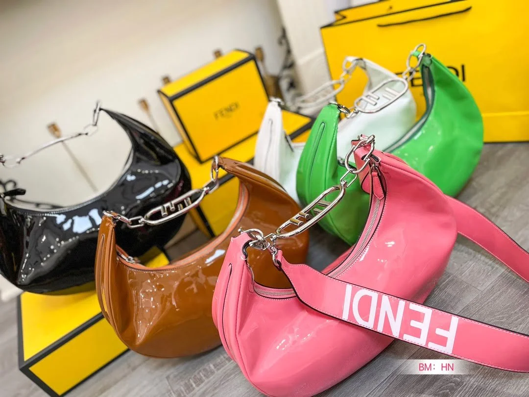 FENDI Patent leather half moon bag Size: 34*16cm - LITELUX