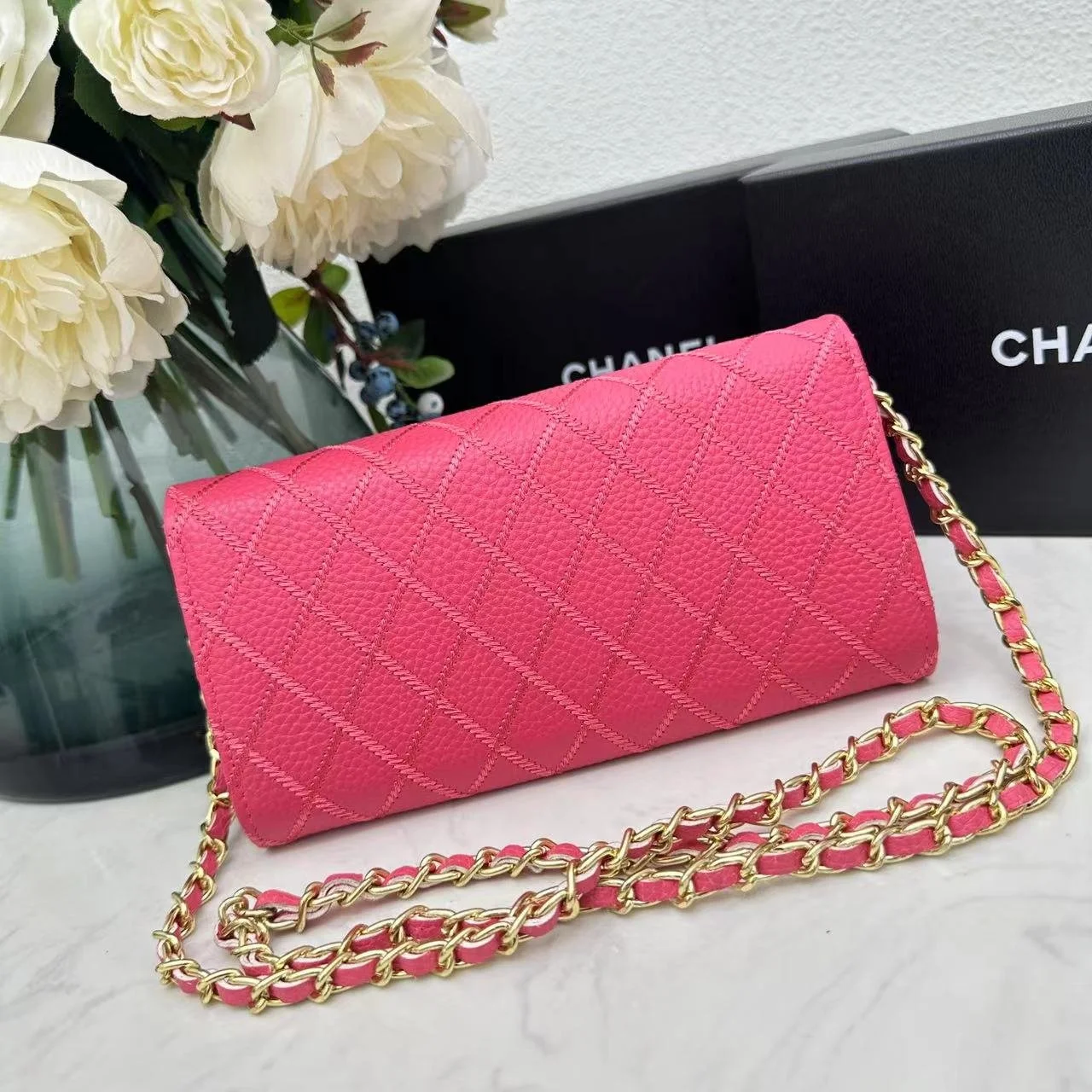 Chanel chain crossbody bag diamond and litchi cowhide 50098 size: 19*10*3.5cm - LITELUX