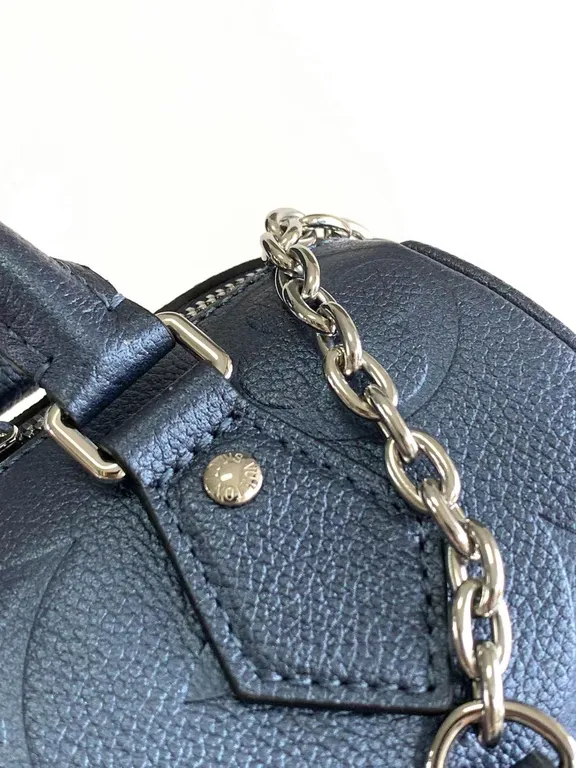 Louis Vuitton bag - LITELUX