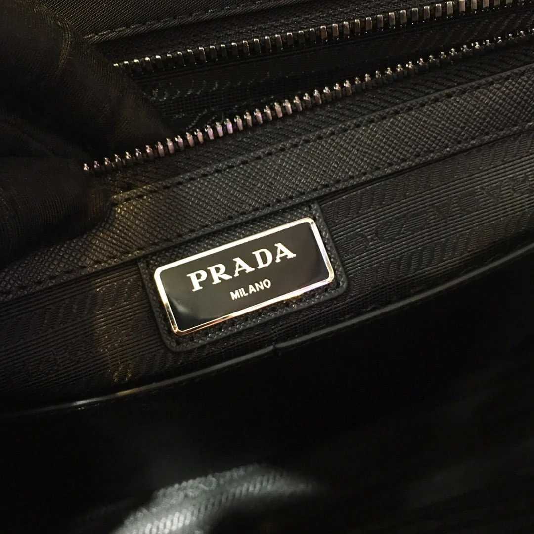 Prada Nylon clamshell handbag 2vd768b size: 32*24*12cm - LITELUX