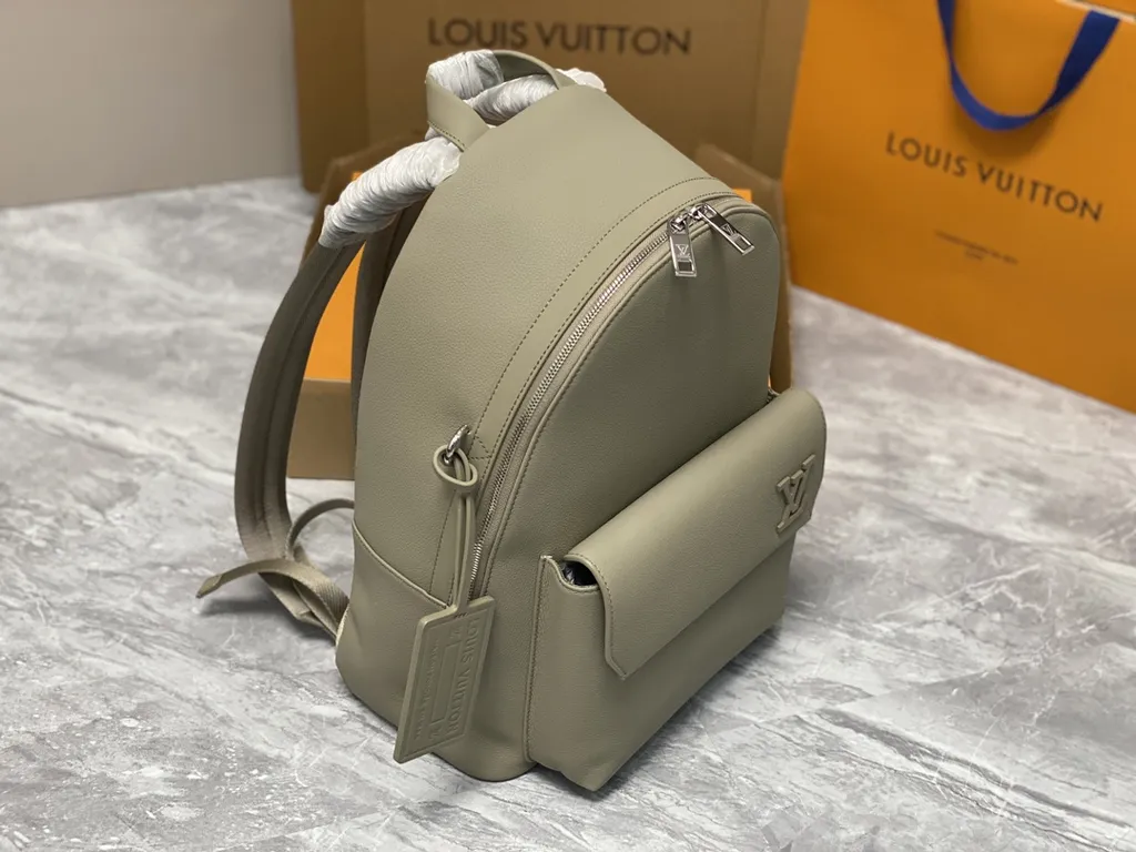 Louis Vuitton bag - LITELUX