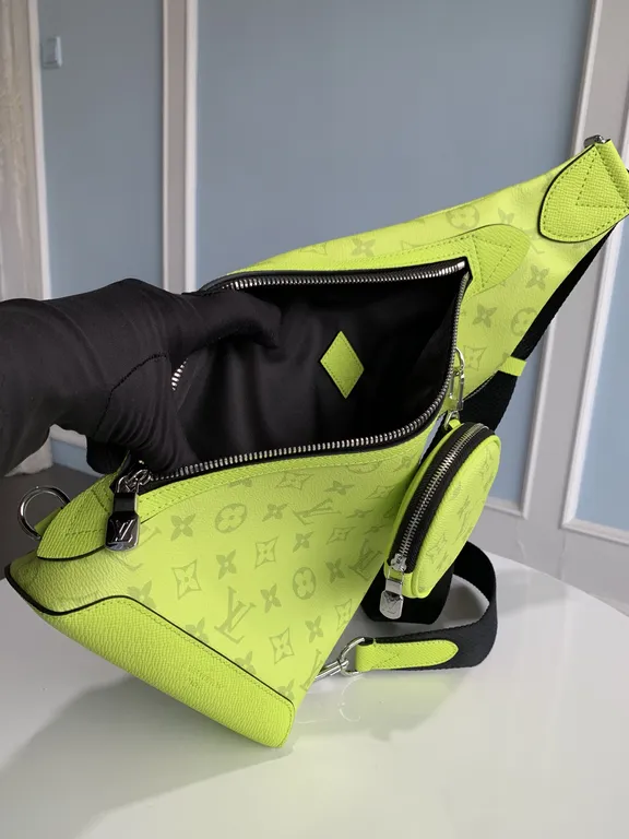 Louis Vuitton bag - LITELUX