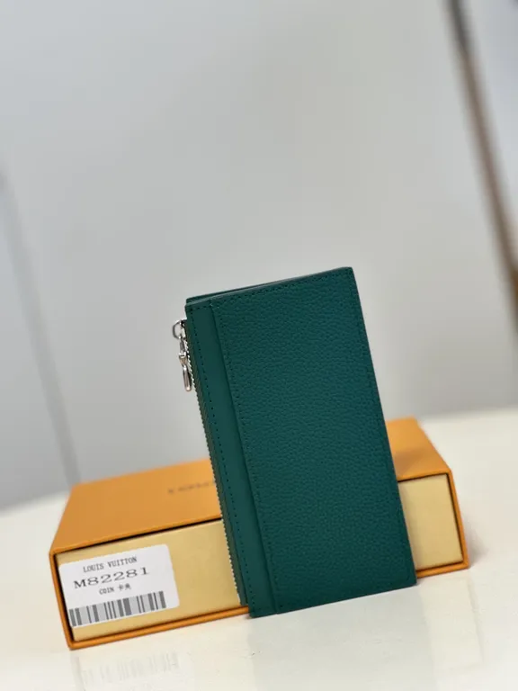 Louis Vuitton bag - LITELUX