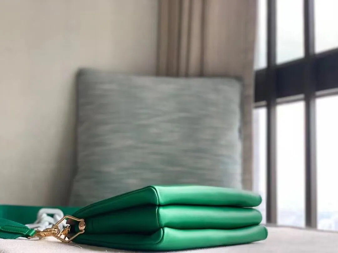 Louis Vuitton bag - LITELUX