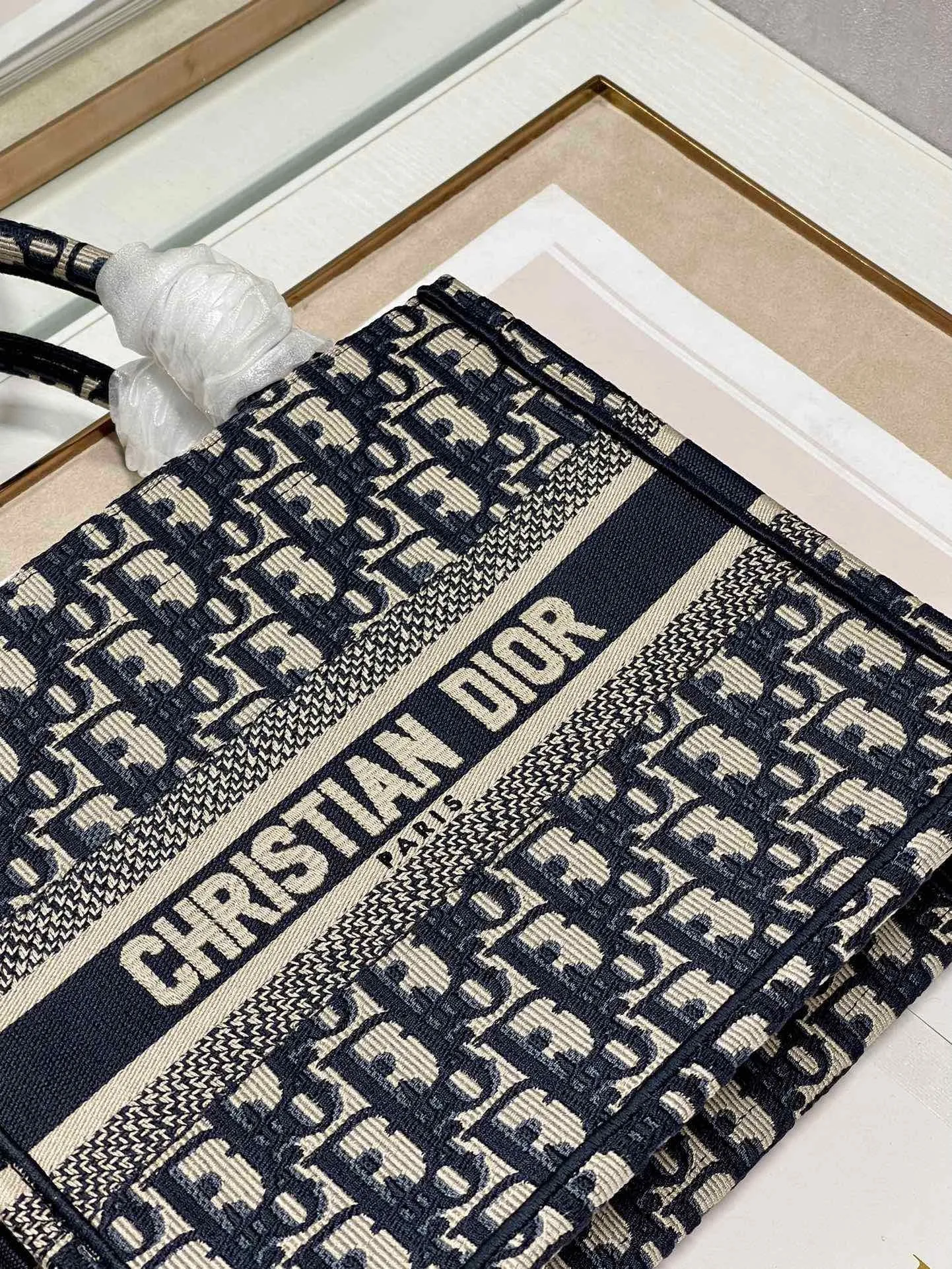 Dior Bag  – 113170419 - LITELUX