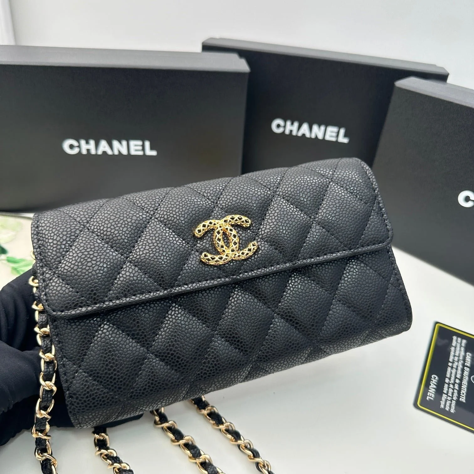 Chanel Rhombus caviar cowhide chain crossbody bag black 8001 size: 18*10.5*3.5 cm - LITELUX