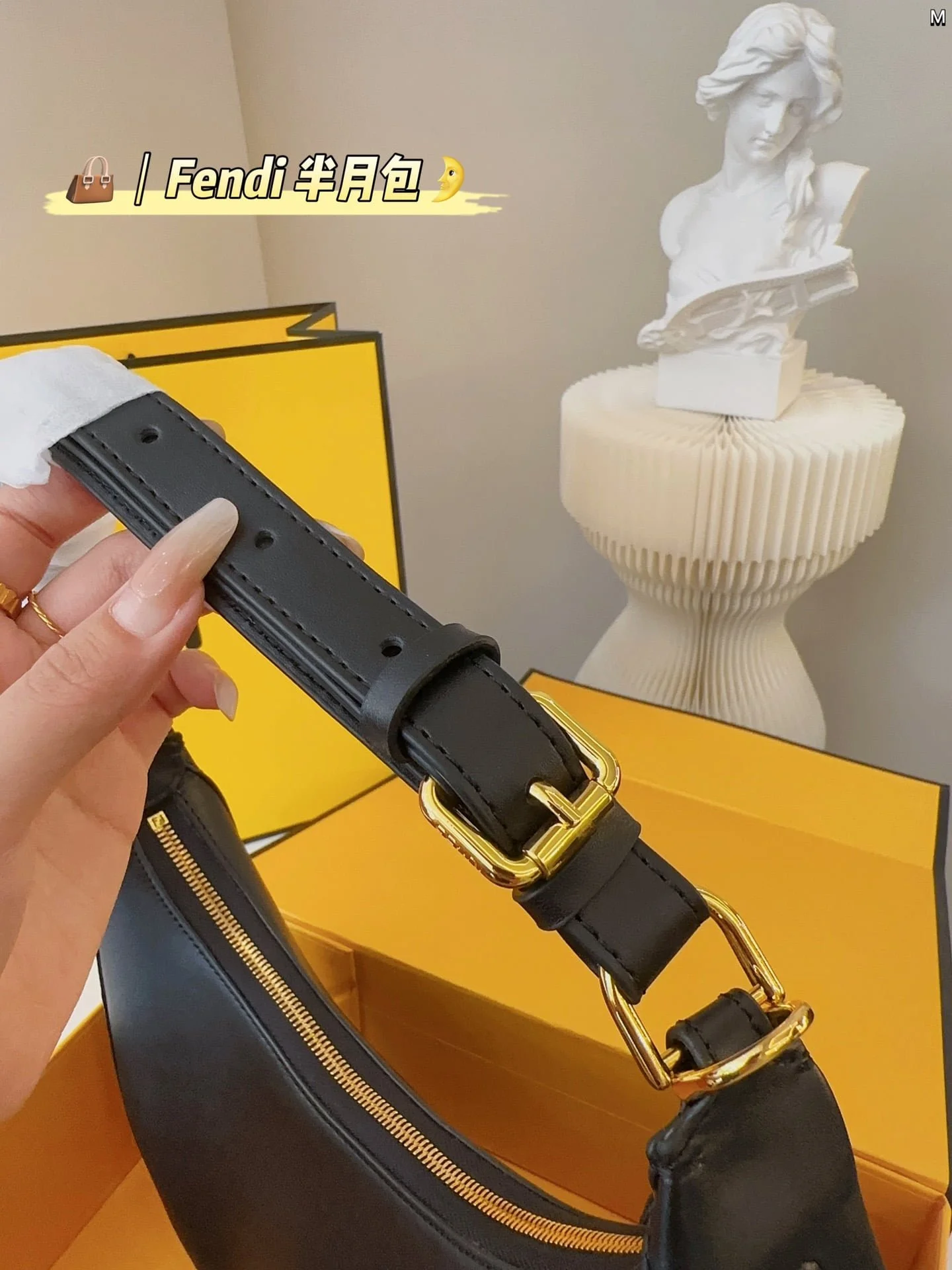 FENDI half moon bag Underarm bag Black Size: 28*16cm - LITELUX