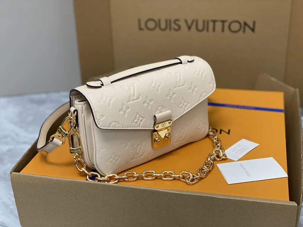 Louis Vuitton bag - LITELUX