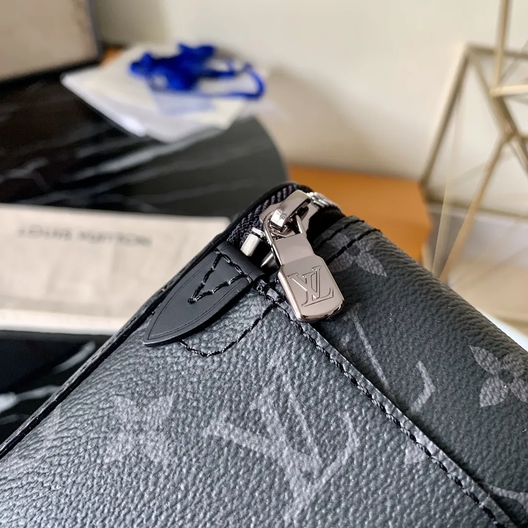 Louis Vuitton bag - LITELUX