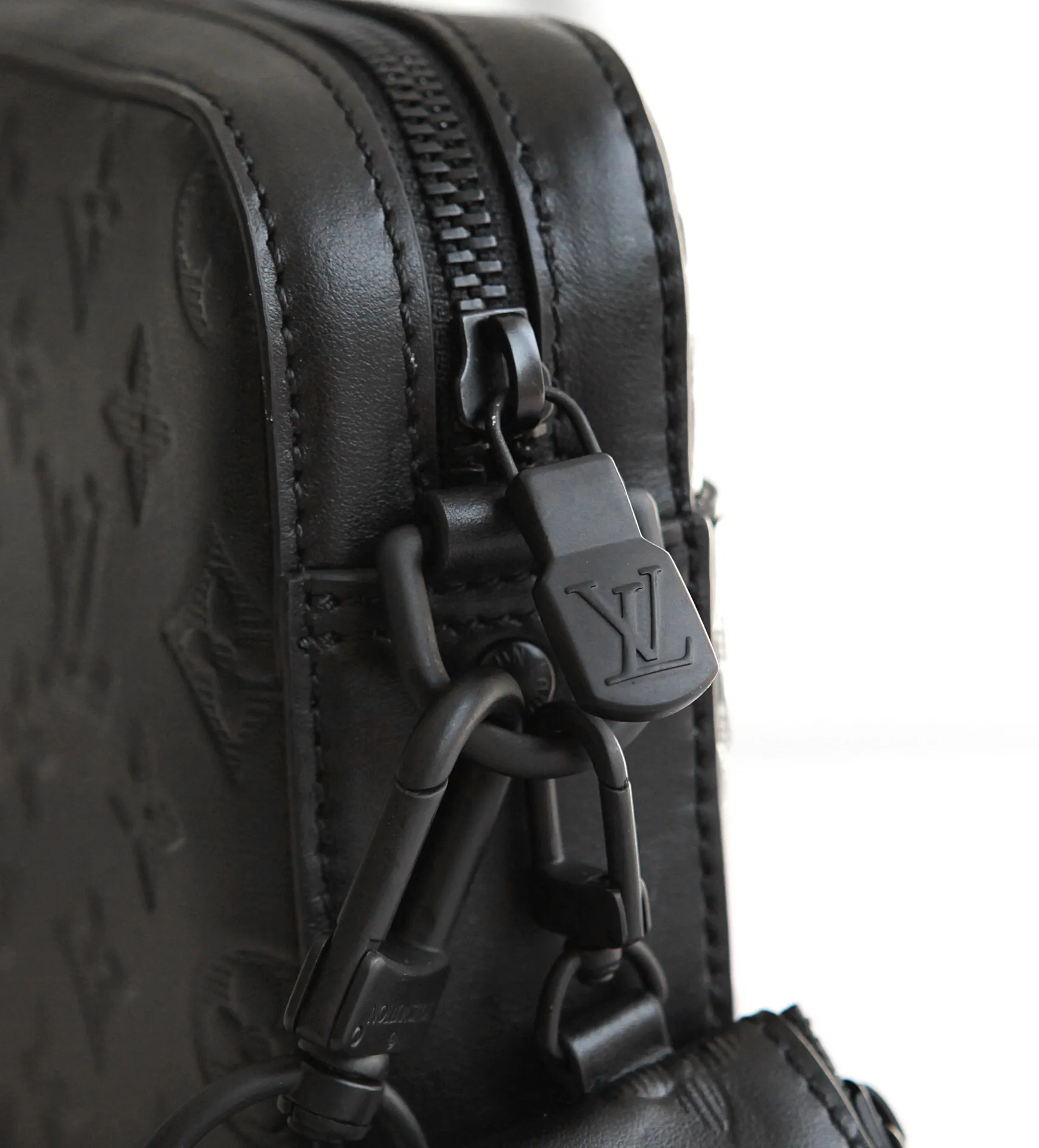 Louis Vuitton bag - LITELUX