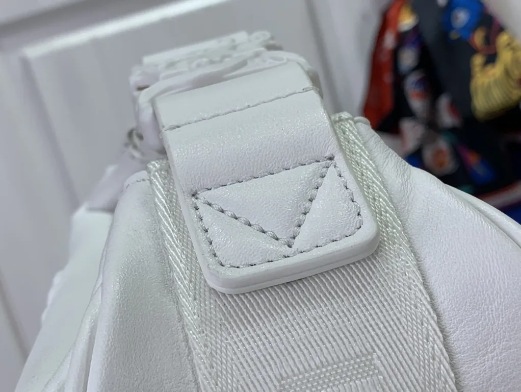 Louis Vuitton bag - LITELUX