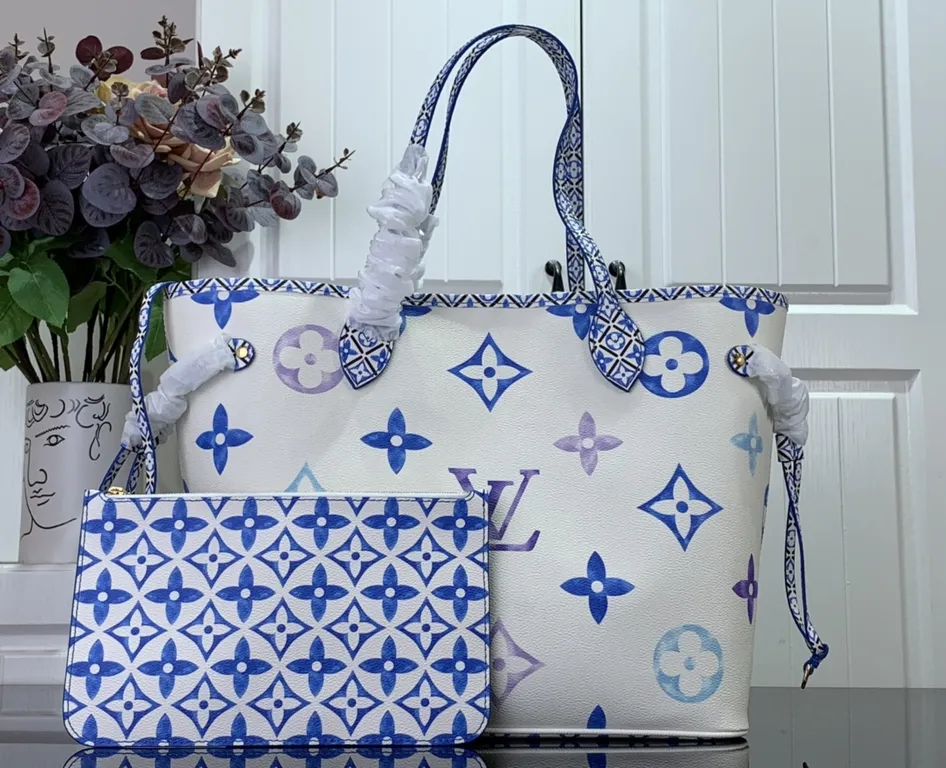 Louis Vuitton bag - LITELUX