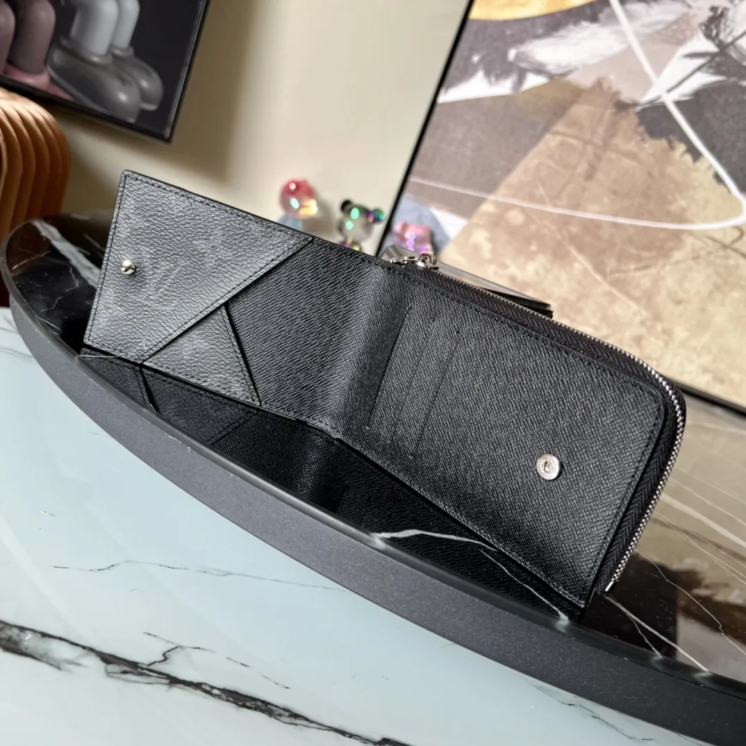 Louis Vuitton bag - LITELUX