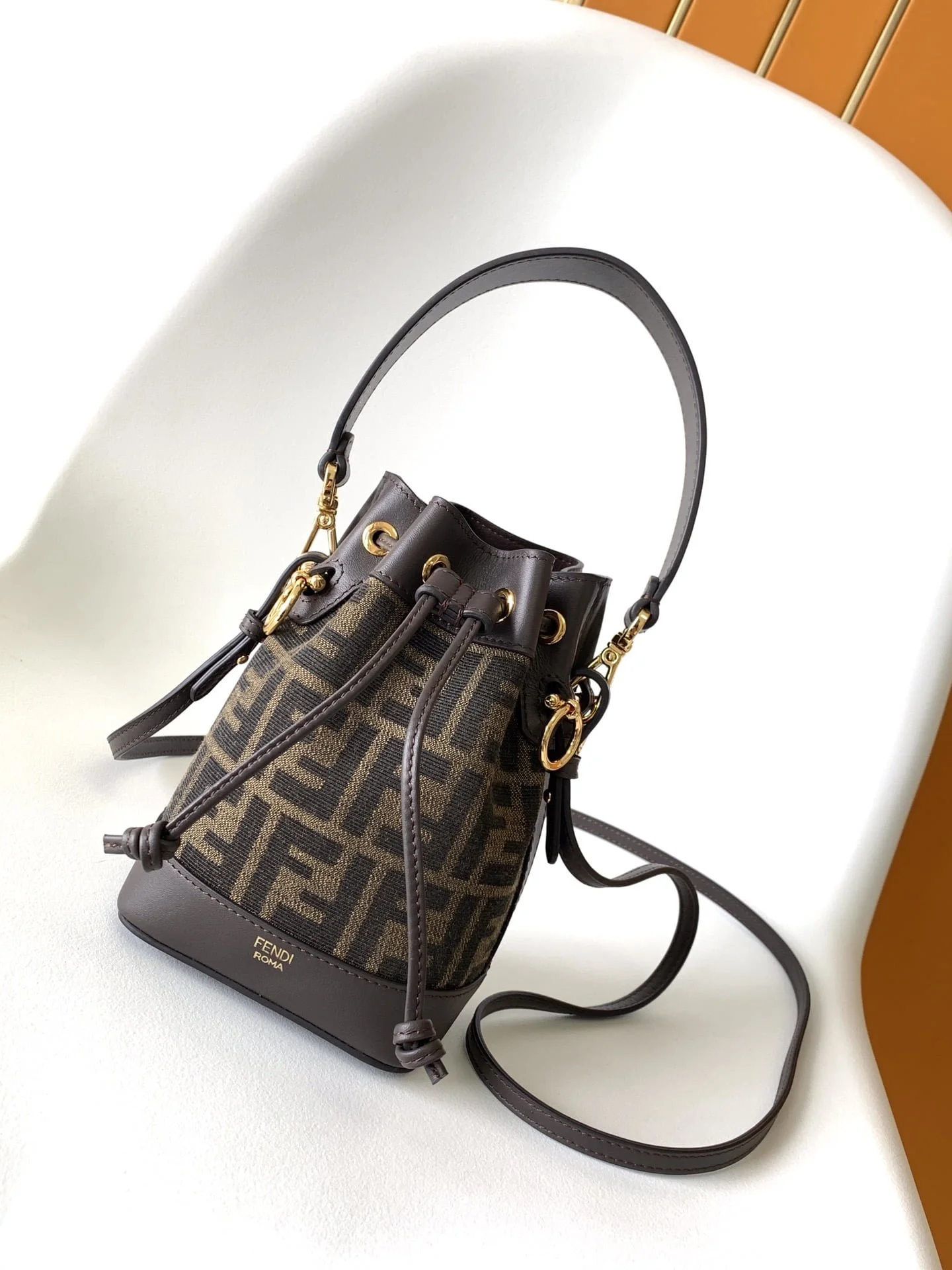 Fendi mon tresor mini Bucket bag size:18.5*12*10cm - LITELUX