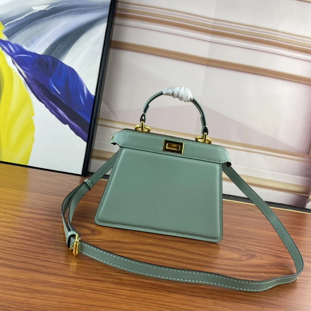 FENDI PeekaboolseeuPetite  0778  size: 20*15.5*11CM - LITELUX