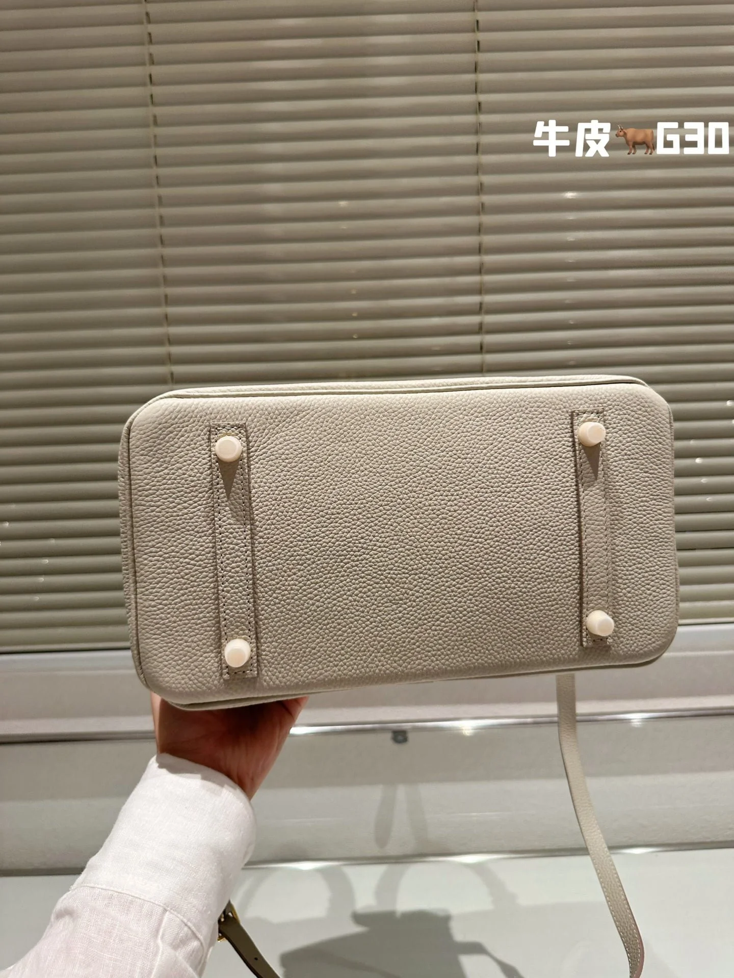 Hermès Birkin Togo Calf Gold Hardware Cream White size: 30Cm/ 25Cm - LITELUX