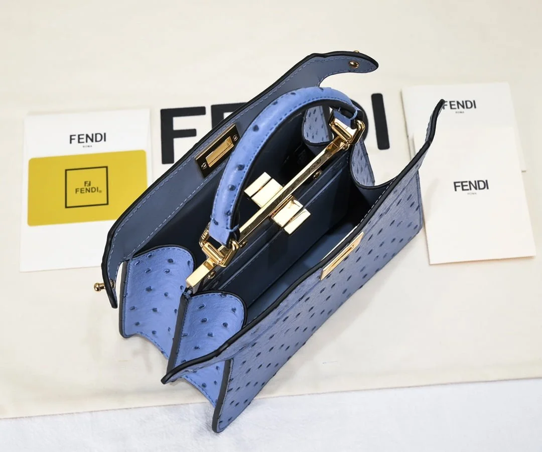 FENDI Peekaboo Blue 23ss 335 Size: 20*15cm - LITELUX