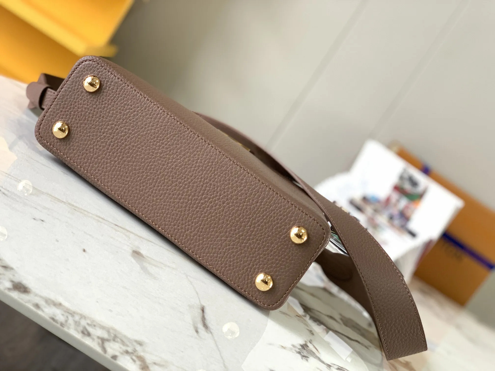 Louis Vuitton bag - LITELUX