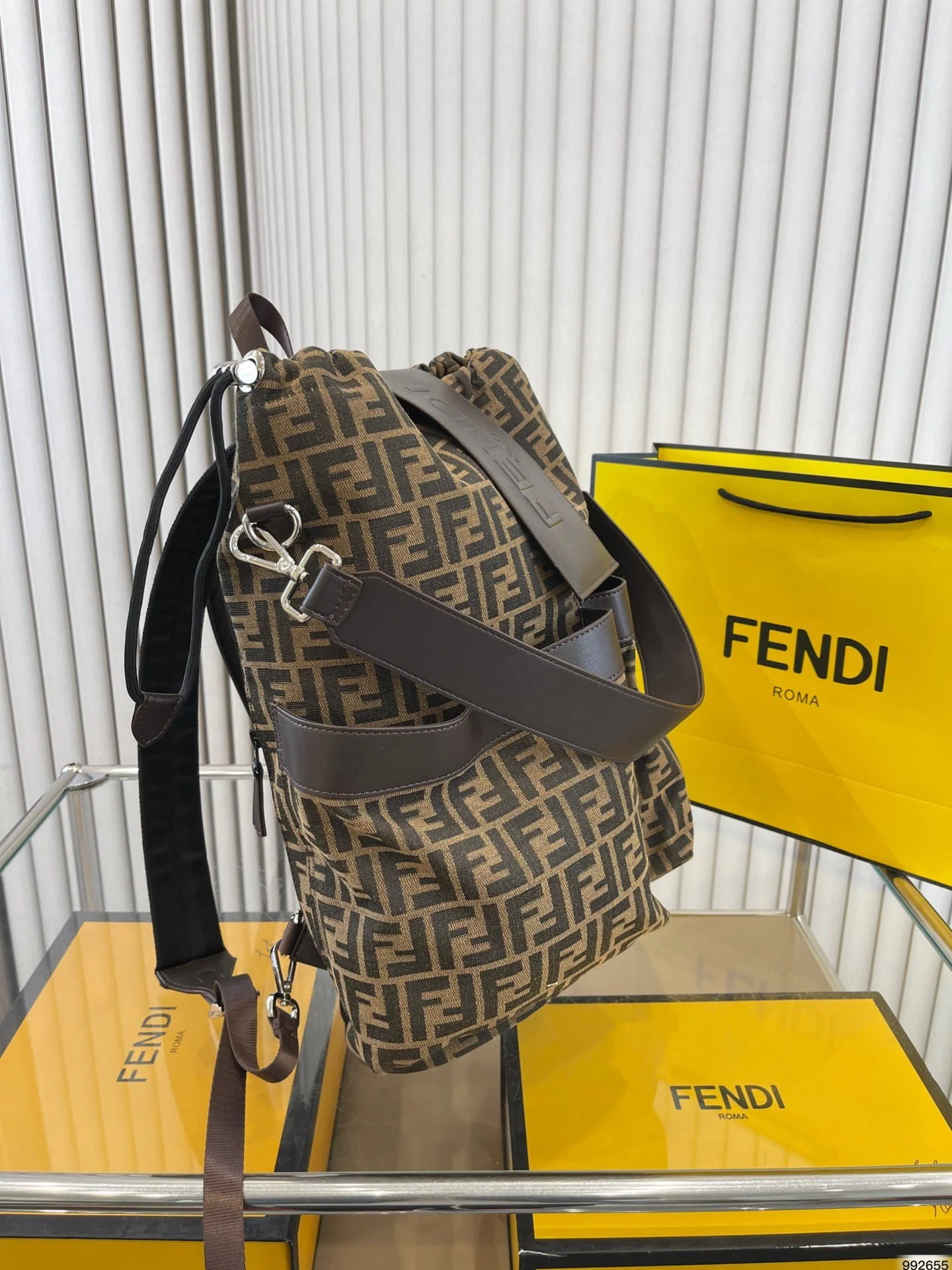 FENDI new backpack Brown/Black Size:34*44cm - LITELUX