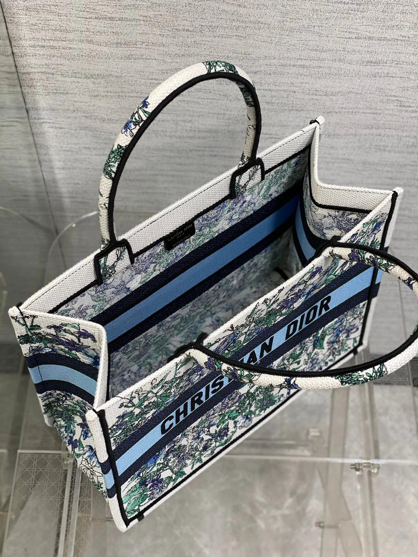 DIOR / MEDIUM DIOR BOOK TOTE can customized name on bag M1296ZECZ_M933 - LITELUX