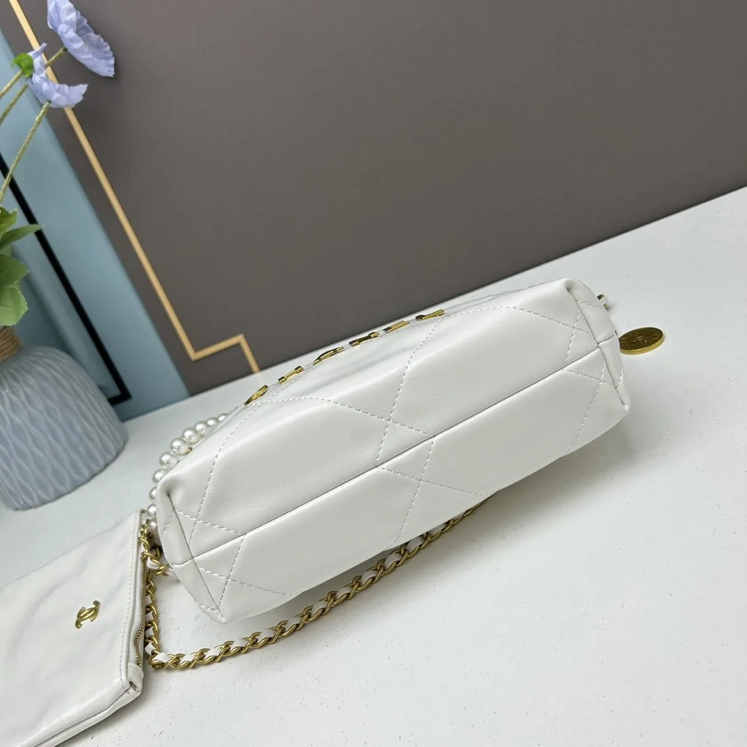 CHANEL Pearl garbage bag white size: 23*28*22*7cm - LITELUX