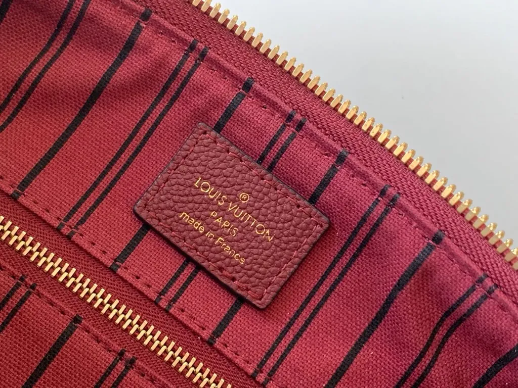 Louis Vuitton bag - LITELUX