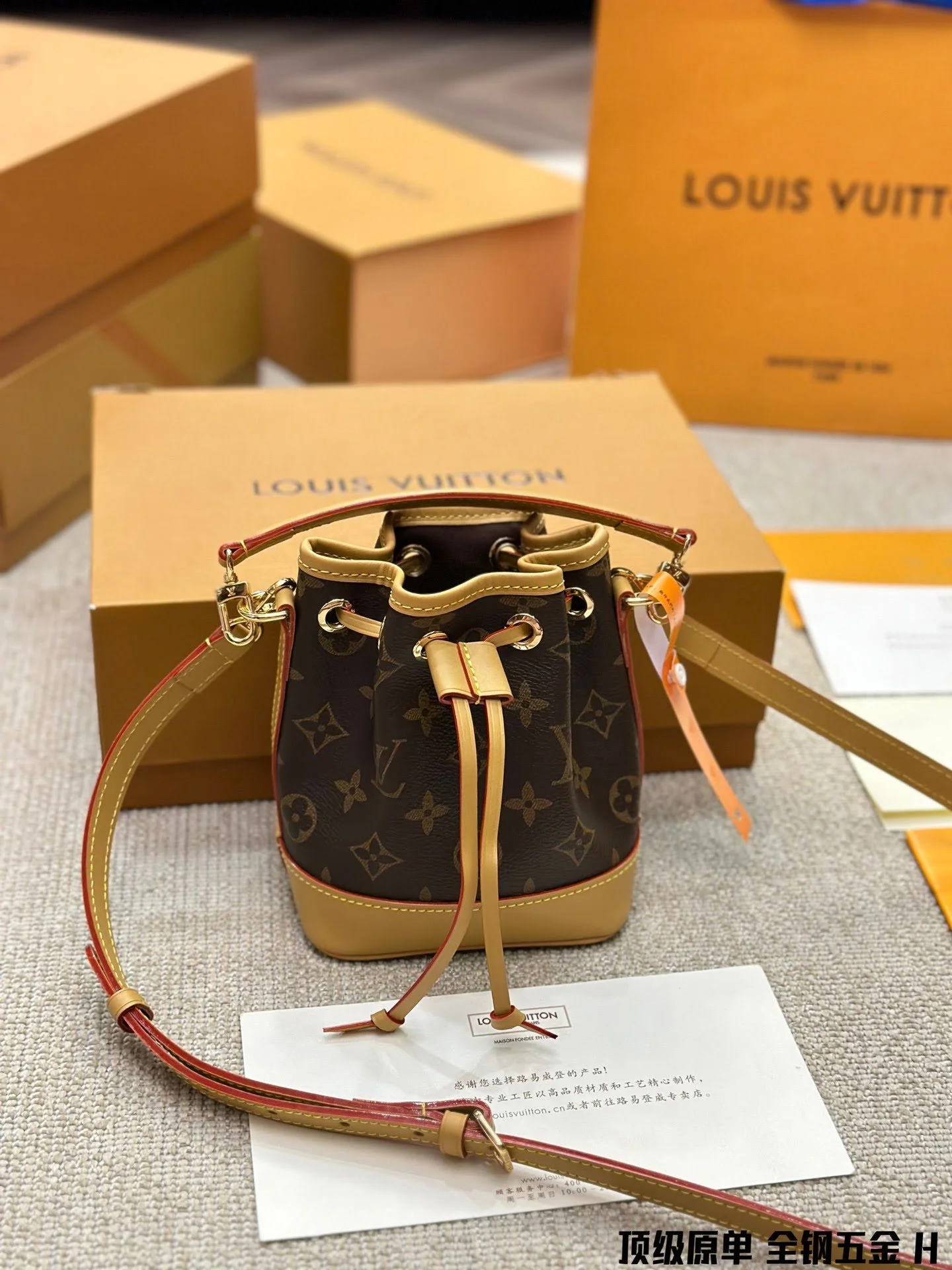 Louis Vuitton / LV mini Bucket bag Size: 13* 16* 10cm - LITELUX