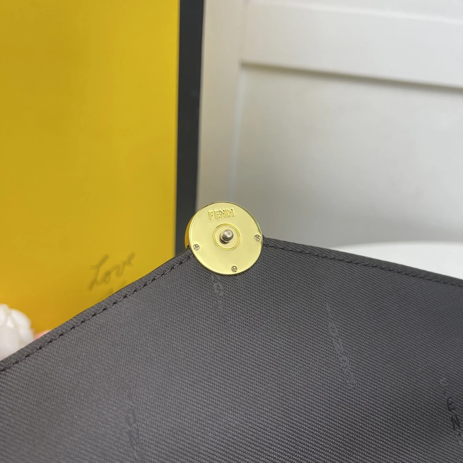 FENDI Three-piece leather wallet 2122 Size: 23CM - LITELUX