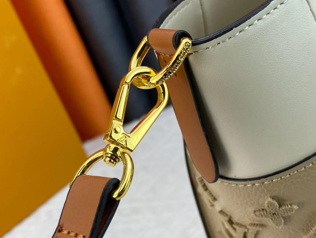 LV Classic monogram tote bag size: 30.5 x 24.5 x 14 cm - LITELUX