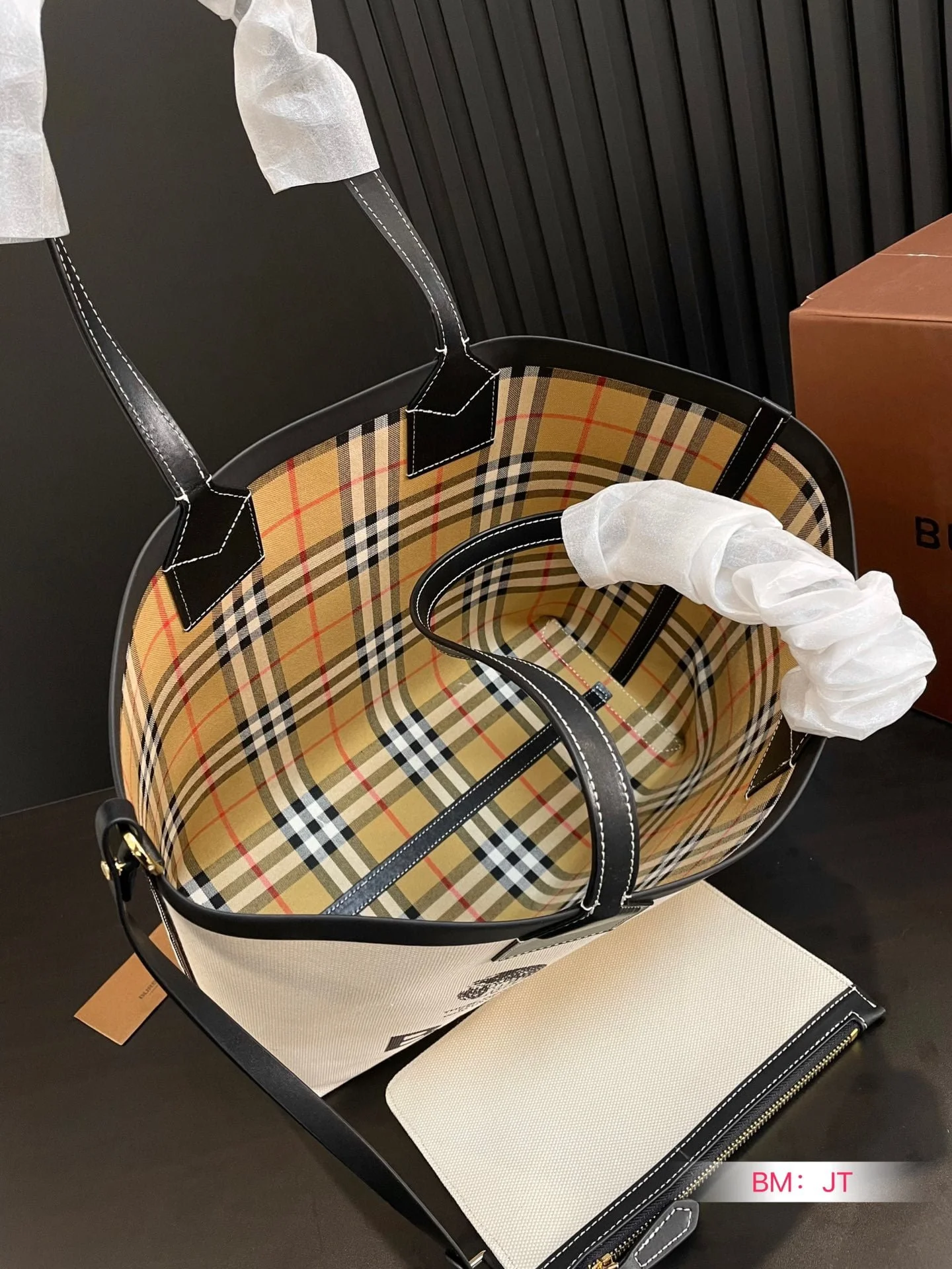 Burberry tote Shopping bag size: 34*26cm - LITELUX