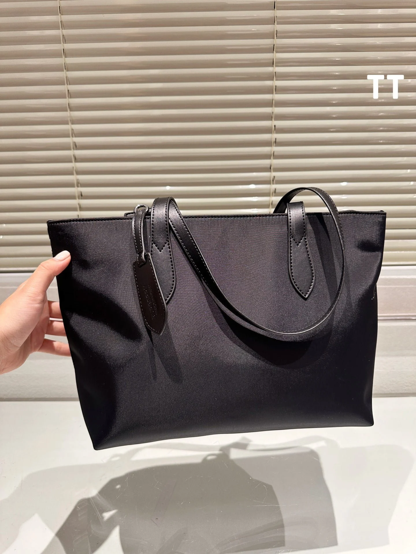 Burberry nylon tote bag size: 29*24cm - LITELUX