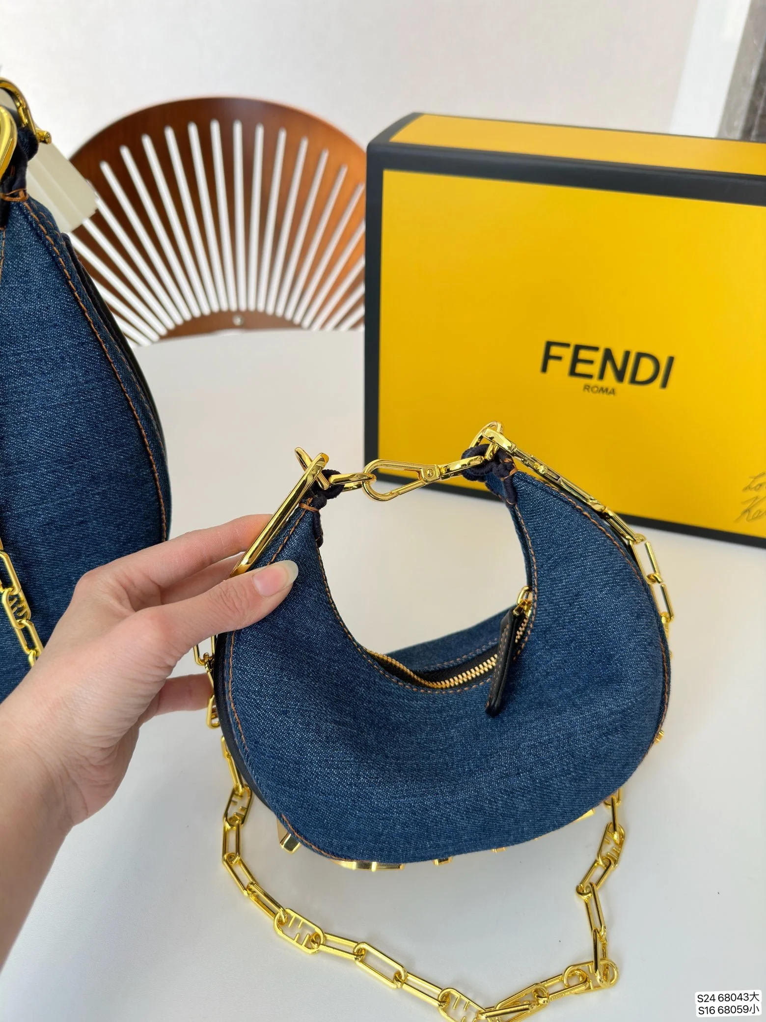 FENDI half moon bag Underarm bag jeans with chain strap Size: 28*16 cm/19*10cm - LITELUX