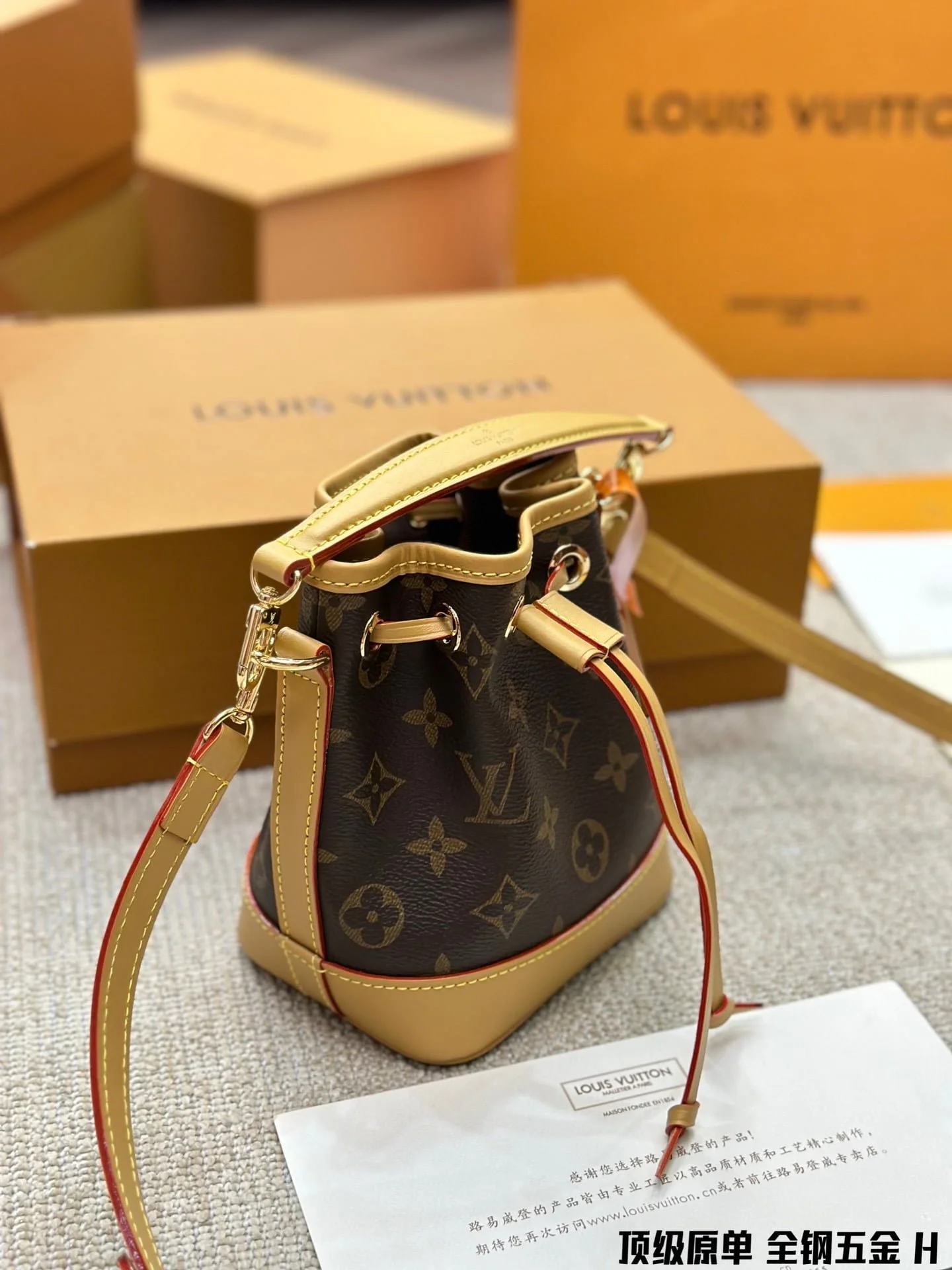 Louis Vuitton / LV mini Bucket bag Size: 13* 16* 10cm - LITELUX