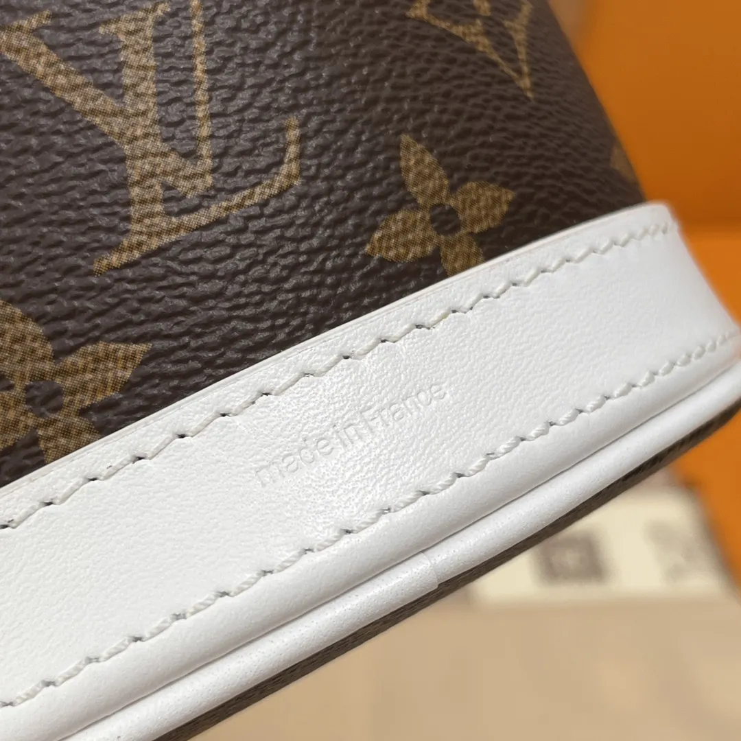 Louis Vuitton bag - LITELUX