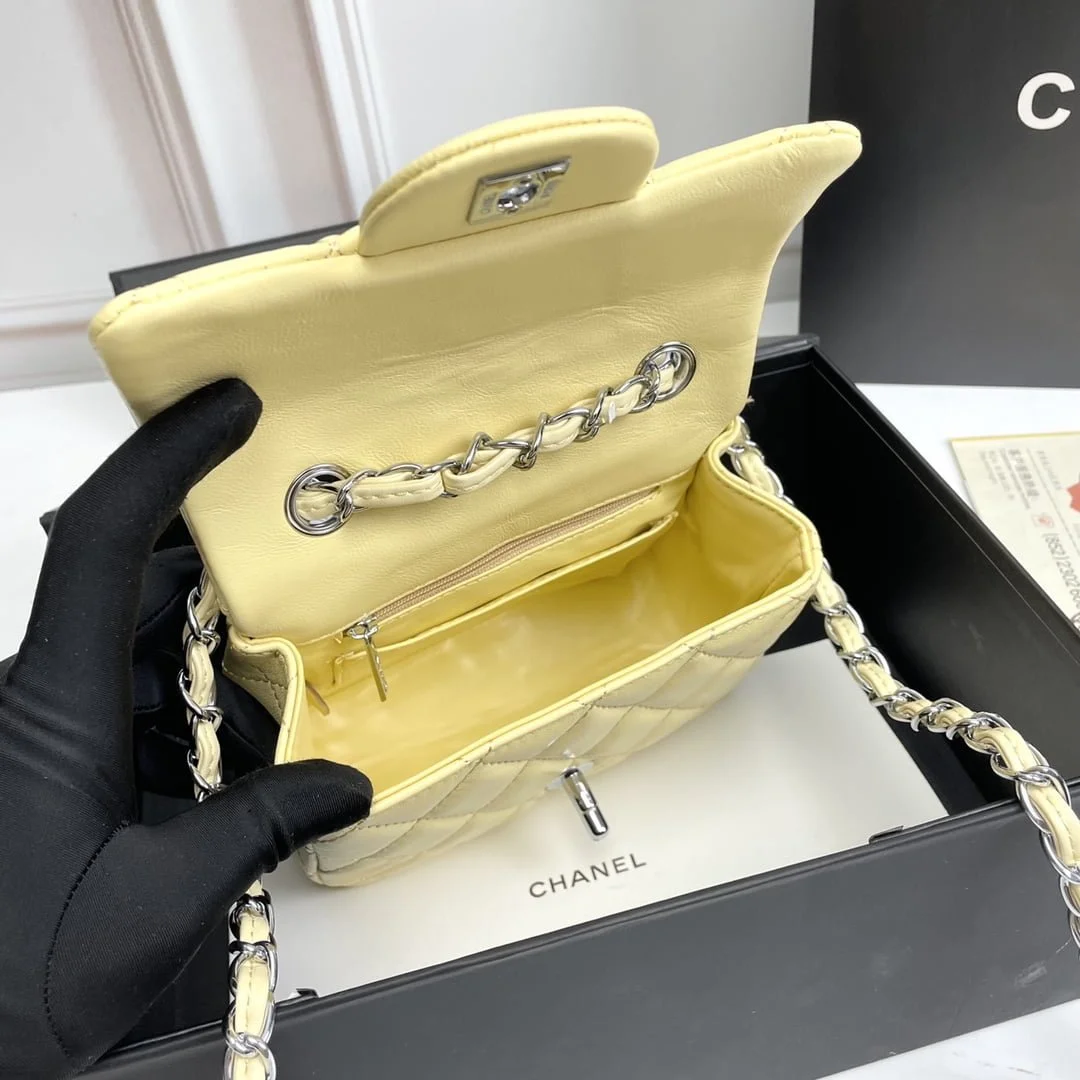 Chanel cf Square Fat 1115 sheepskin leather yellow size: 18*14*7cm - LITELUX