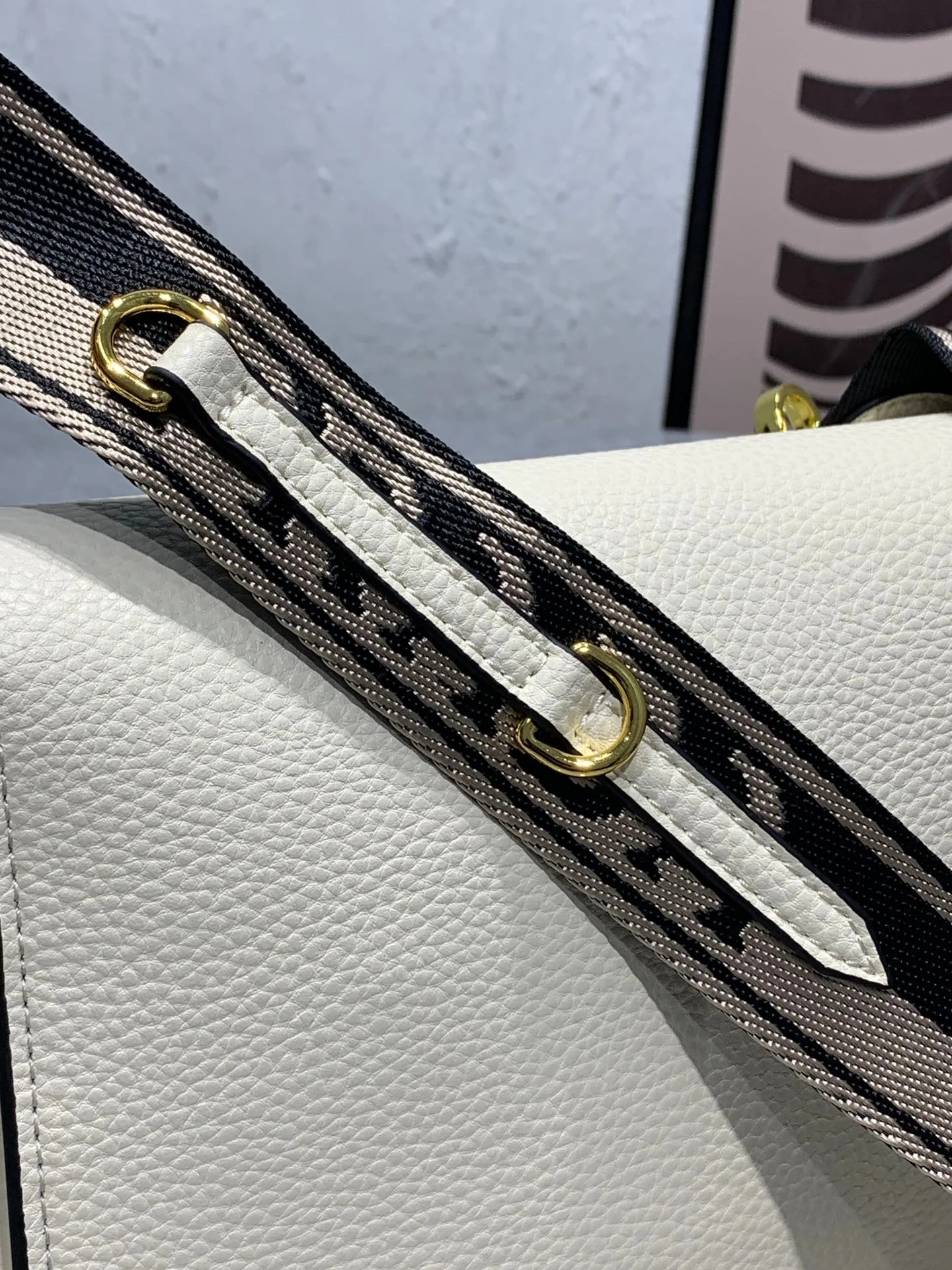 Prada renovate shoulder bag cream white 55139 Size:24*15*10.5cm - LITELUX