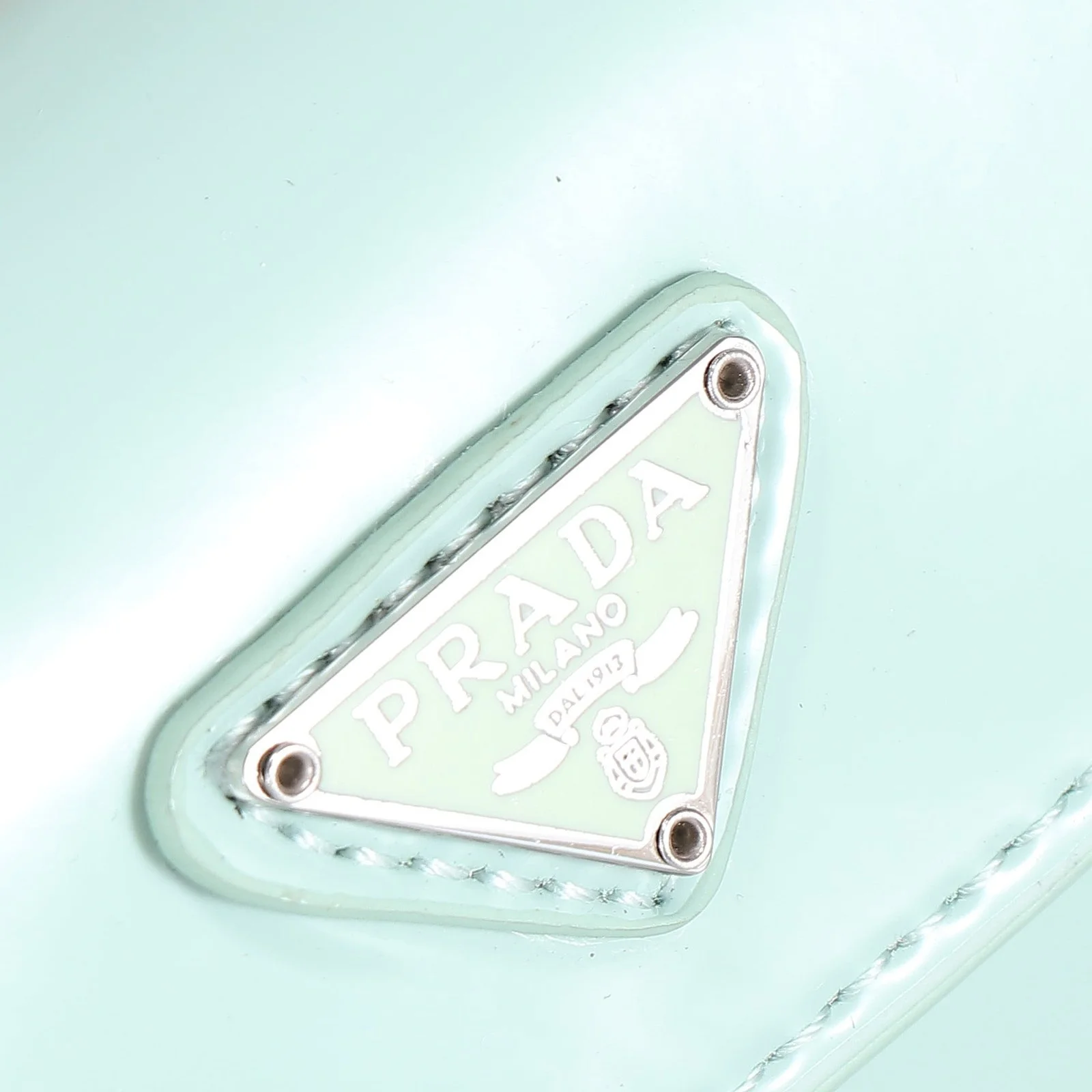 Prada hobo cleo Patent leather 611 Mint green size:22*13cm - LITELUX