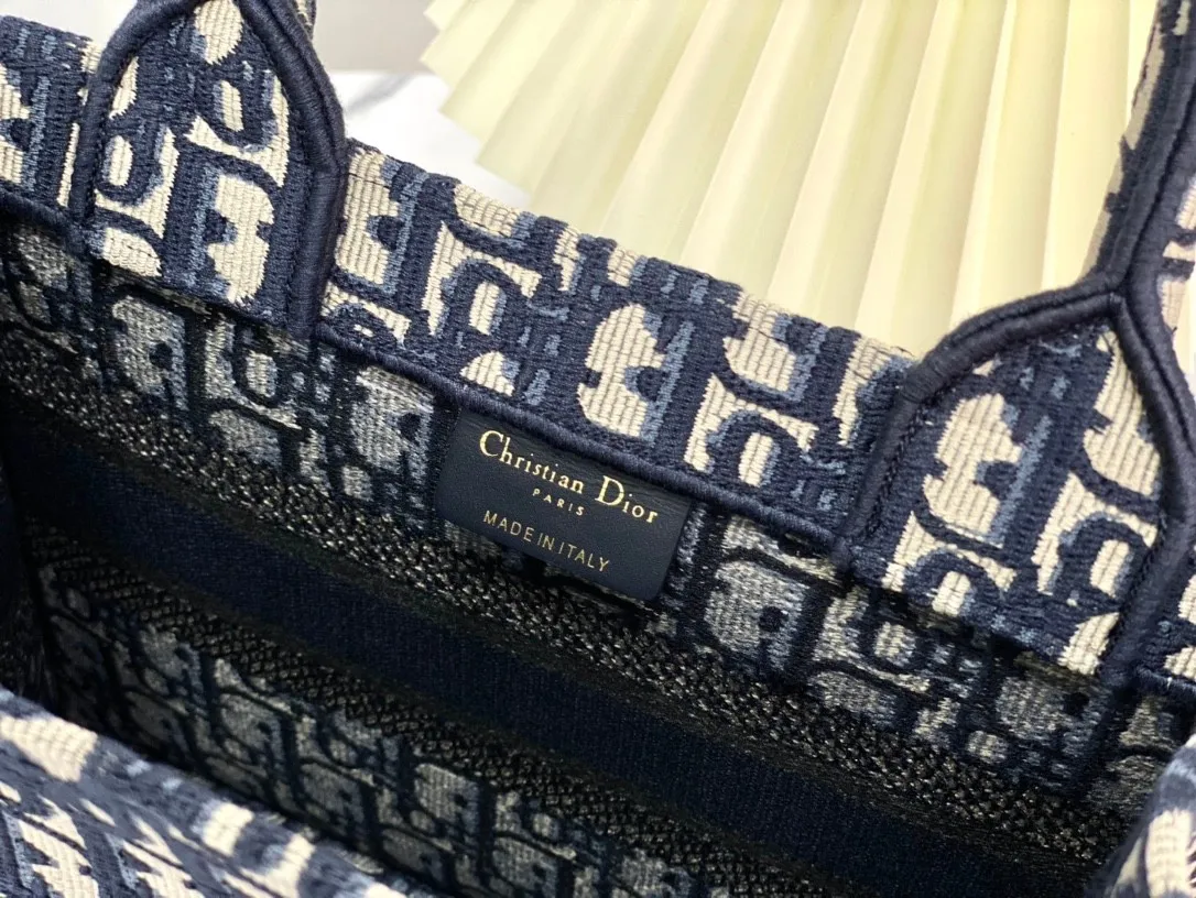 Dior Bag  – 121541944 - LITELUX