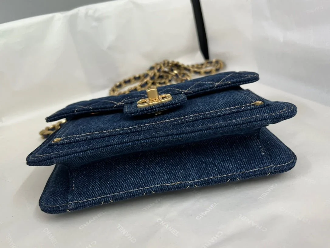 Chanel 23s denim postman cover bag 尺寸:14*19*6cm - LITELUX