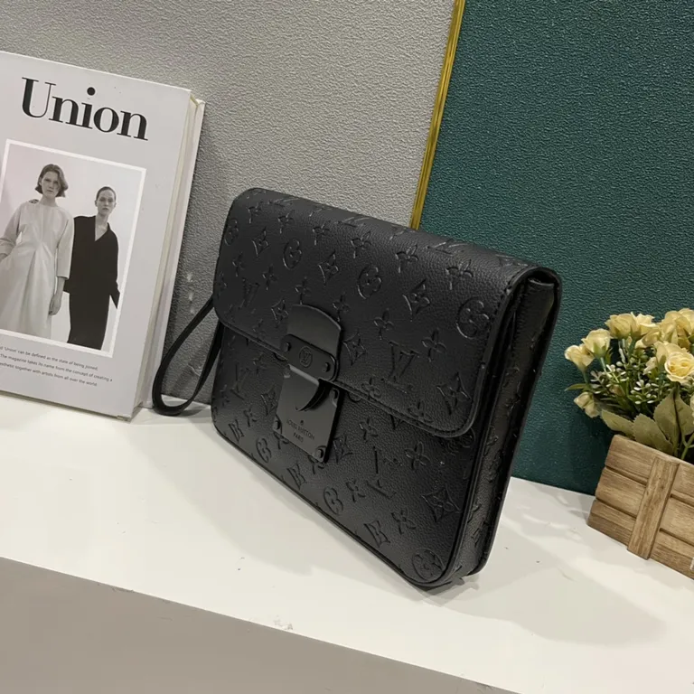 Louis Vuitton bag - LITELUX