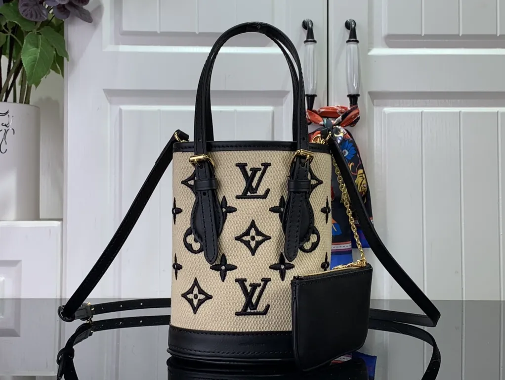 Louis Vuitton bag - LITELUX