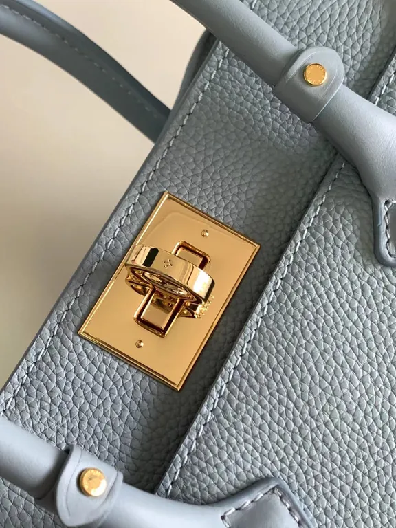 Louis Vuitton bag - LITELUX