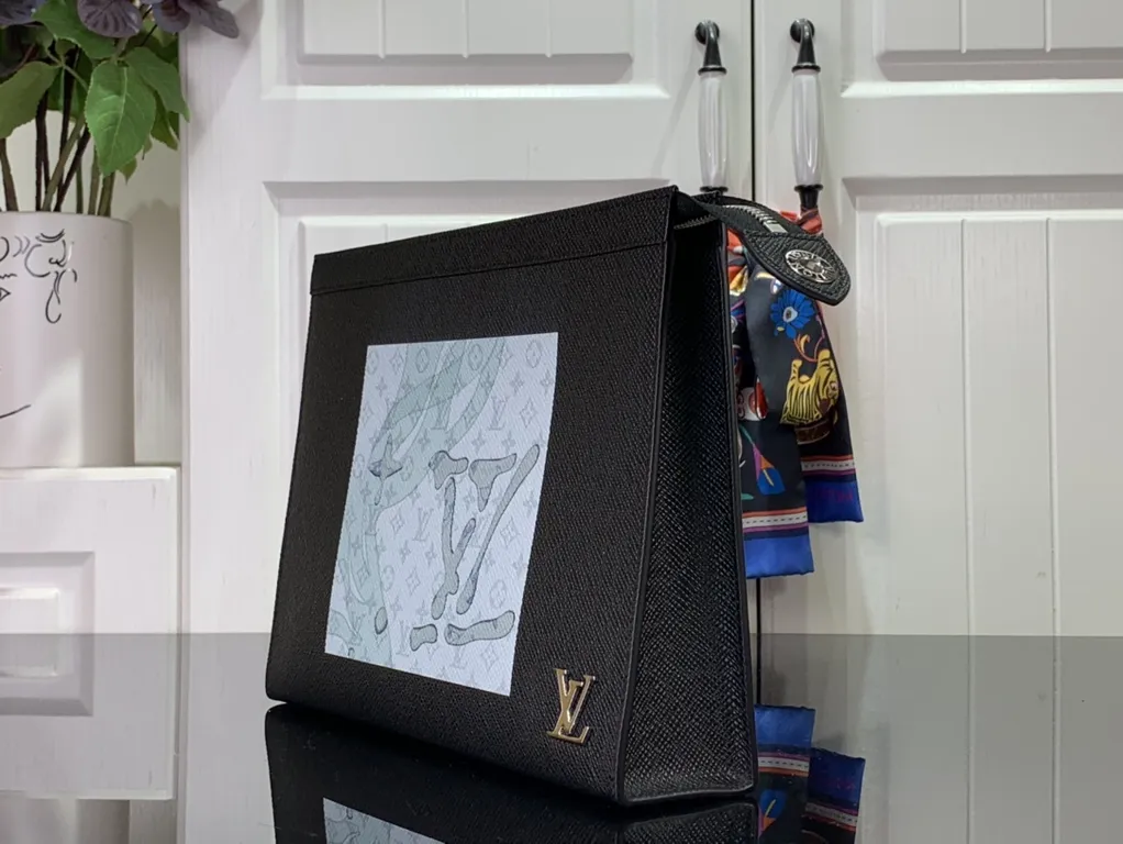 Louis Vuitton bag - LITELUX