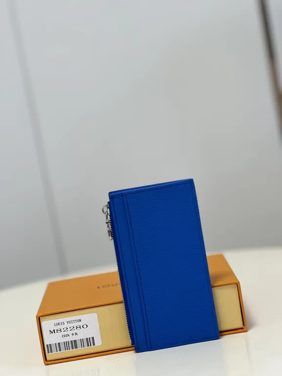 Louis Vuitton bag - LITELUX