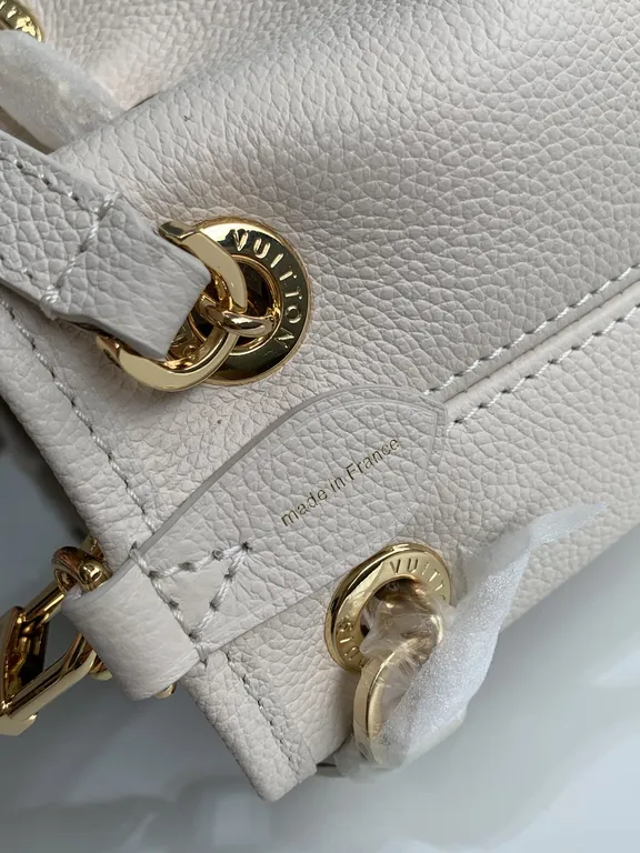 Louis Vuitton bag - LITELUX