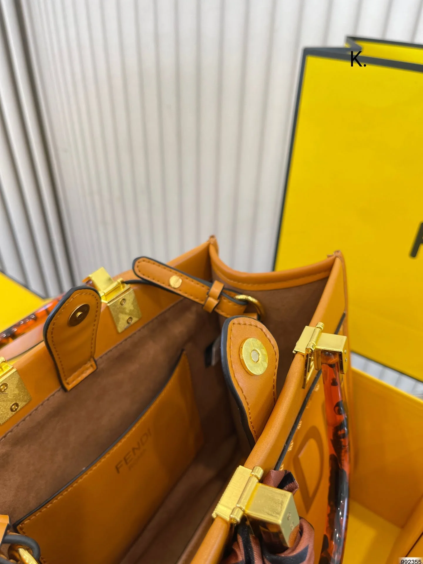 FENDI Tote bag Black/Brown/White Size: 25*22cm - LITELUX